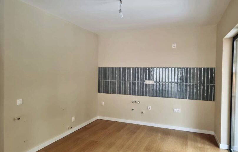 Apartament la mansarda(supanta), priveliste deschisa, de vanzare in Busteni