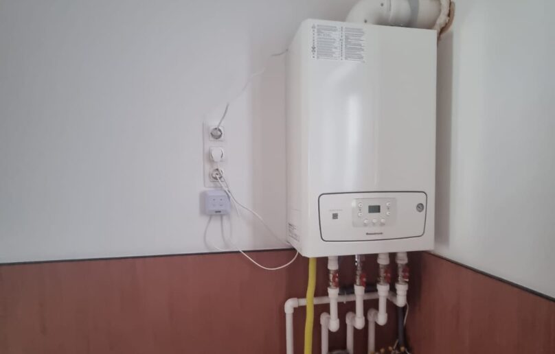 Apartament la mansarda(supanta), priveliste deschisa, de vanzare in Busteni