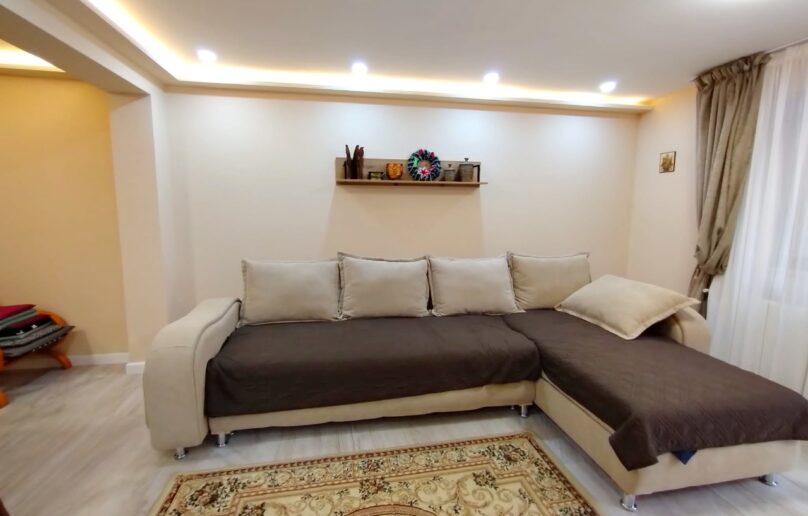 Apartament NOU cu 2 camere in Busteni/Partia Kalinderu
