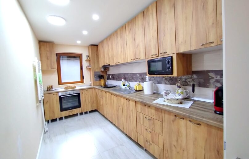 Apartament NOU cu 2 camere in Busteni/Partia Kalinderu