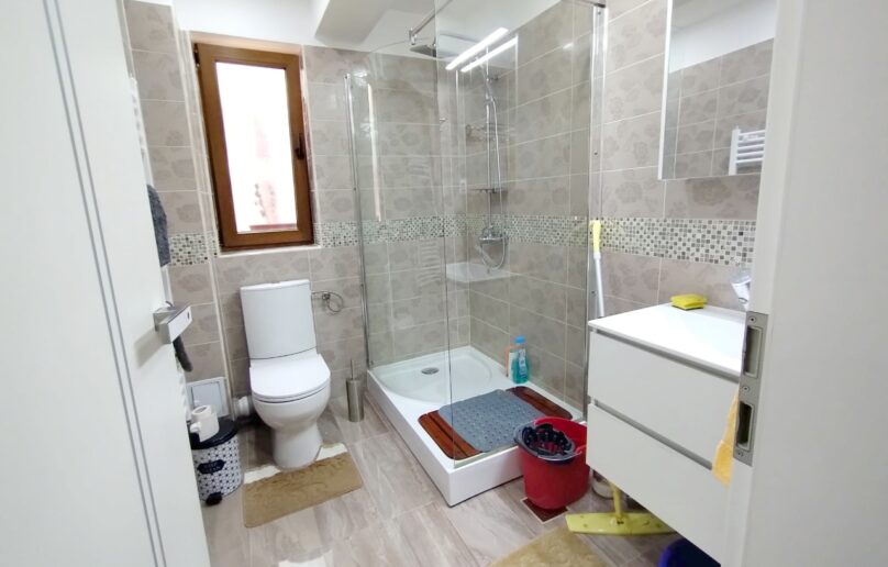 Apartament NOU cu 2 camere in Busteni/Partia Kalinderu
