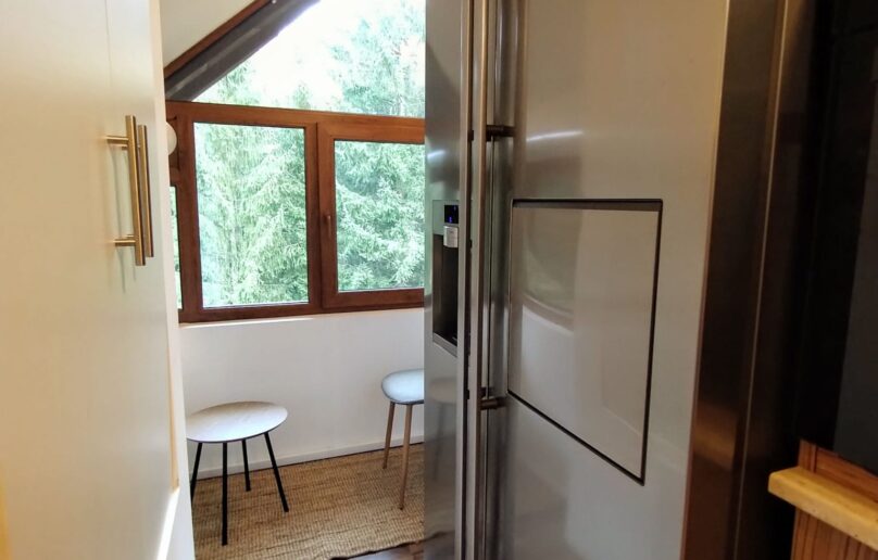 Apartament 3 camere, structurat pe 2 niveluri, la 10 min. de centrul orasului Sinaia