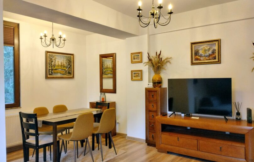 Apartament tip duplex, de vanzare in Sinaia