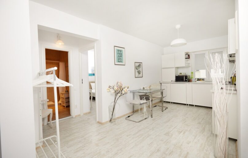 Elegant, confortabil, la cheie! Apartament cu 3 cam. si 2 bai, et.2, Sinaia, Platou Izvor