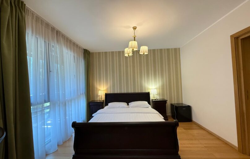 Vila moderna cu dotari Premium/de inchiriat in Sinaia, zona centrala