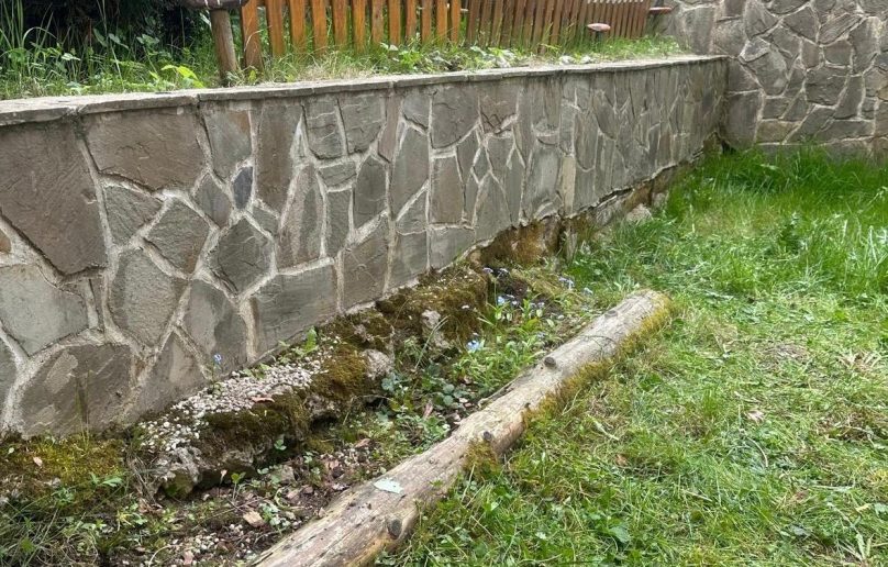 Garsoniera mobilata/utilata, de vanzare in Sinaia / zona Furnica
