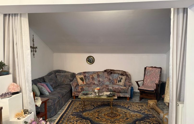 Apartament cu 2 camere/et.4, Busteni, zona Telecabinei