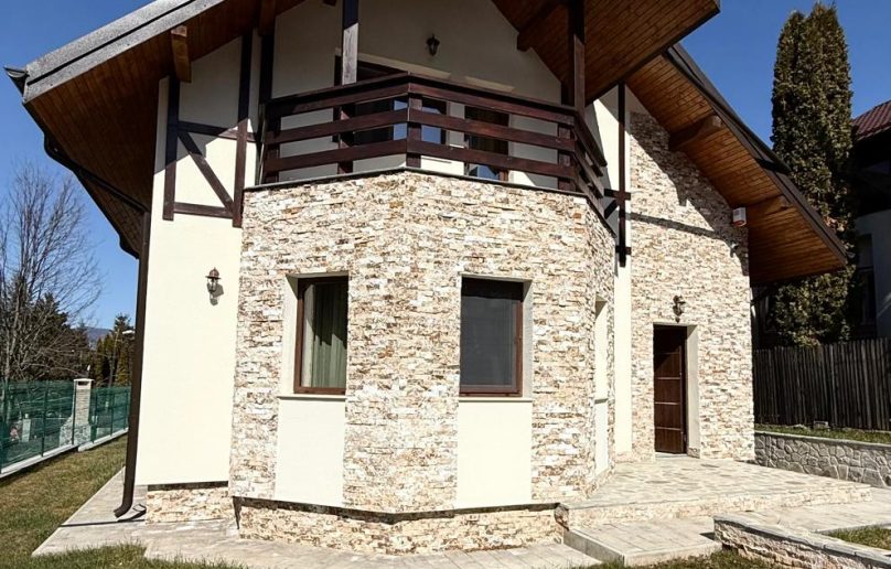 Vila deosebita/de vanzare in Busteni/cartier Piatra Arsa