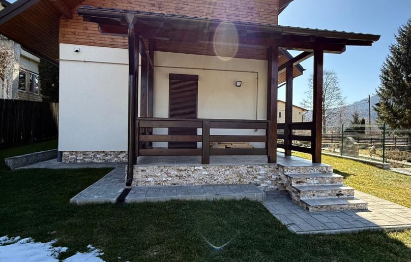 Vila deosebita/de vanzare in Busteni/cartier Piatra Arsa