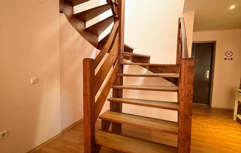 Apartament de vanzare in Sinaia, et.5/5