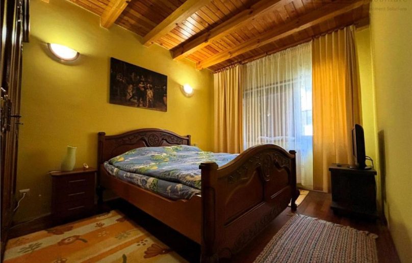 Vila deosebita, de vanzare in Busteni/Piatra Arsa!