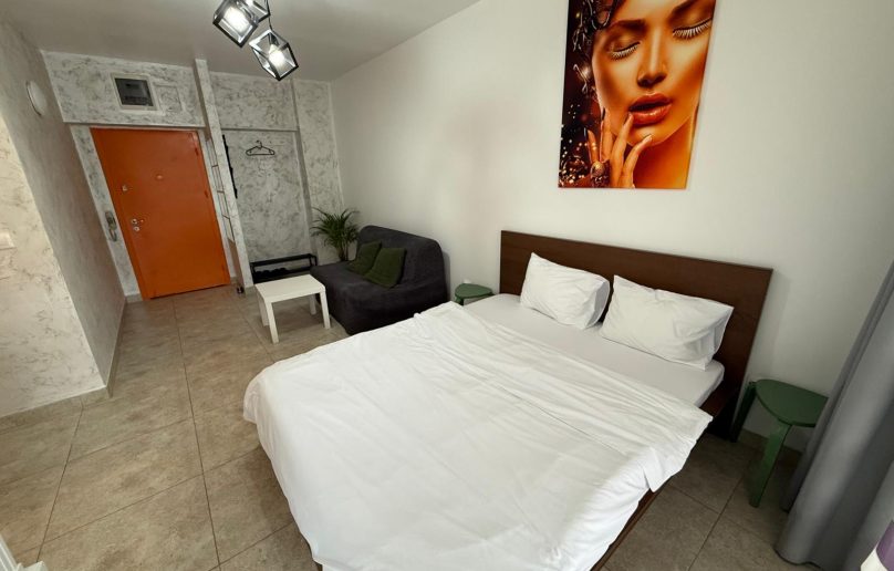 Studio modern, complet mobilat si utilat, cu balcon/et.2, Sinaia