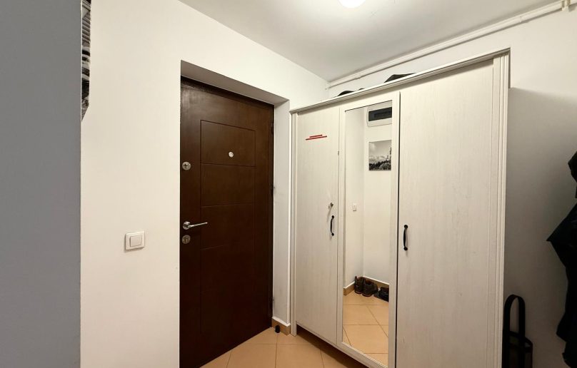 Apartament 2 camere Sinaia/Platou Izvor, priveliste panoramica, mobilat si utilat modern