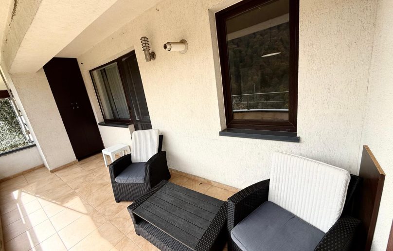 Apartament 2 camere Sinaia/Platou Izvor, priveliste panoramica, mobilat si utilat modern